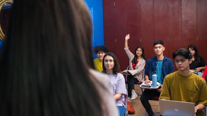 Kuliah S1 Malam di Malang